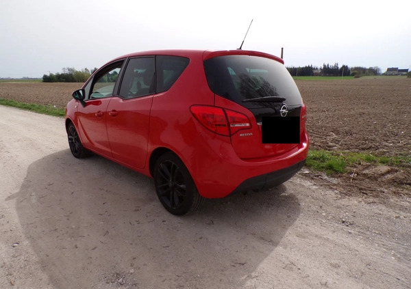 Opel Meriva cena 28000 przebieg: 156000, rok produkcji 2011 z Bychawa małe 254